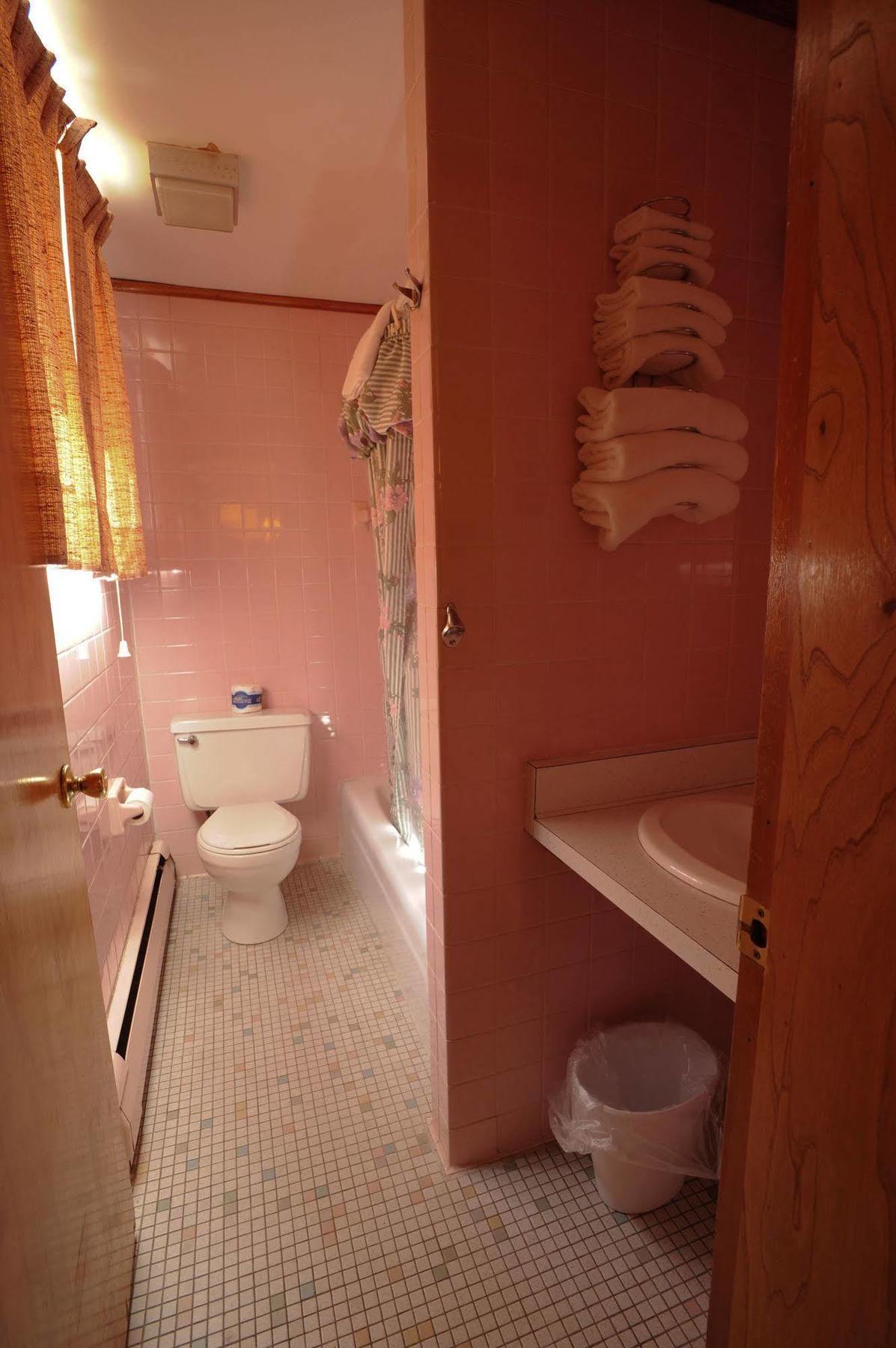سو ساينت ماري Mid-City Motel المظهر الخارجي الصورة