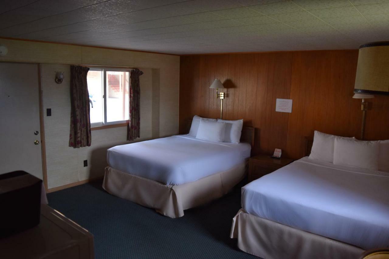 سو ساينت ماري Mid-City Motel المظهر الخارجي الصورة