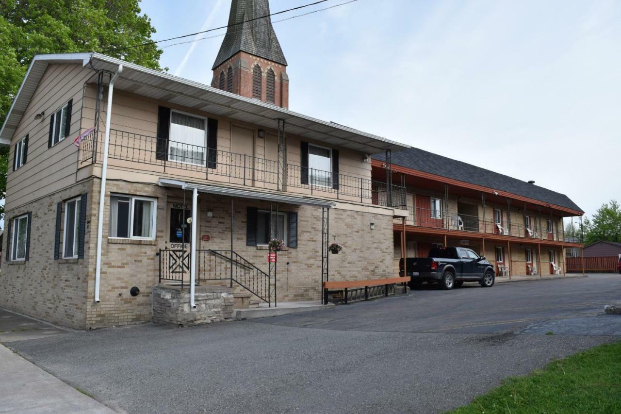 سو ساينت ماري Mid-City Motel المظهر الخارجي الصورة
