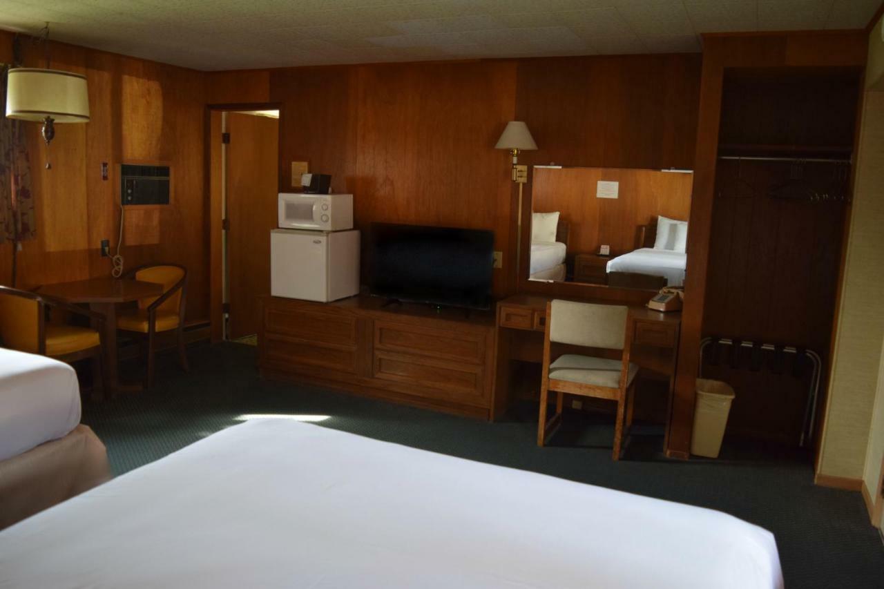 سو ساينت ماري Mid-City Motel المظهر الخارجي الصورة